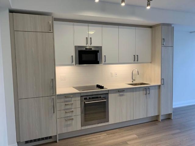 For Lease 77 Mutual Street Unit# 3307, Toronto, Ontario