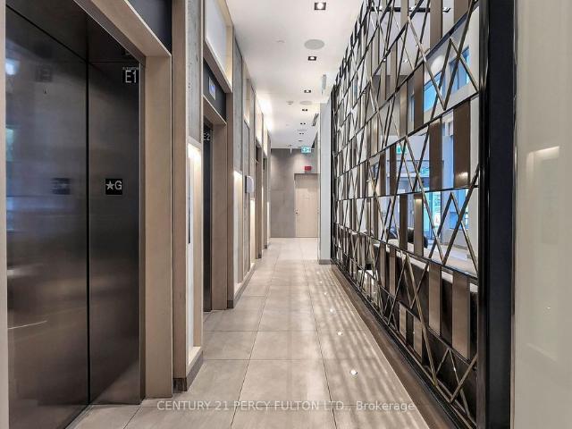 For Lease 77 Mutual Street Unit# 708, Toronto, Ontario