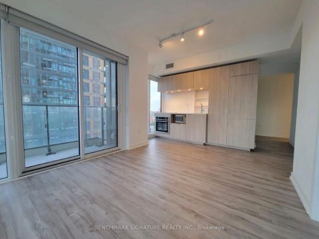 For Lease 77 Shuter Street Unit# 1810, Toronto, Ontario
