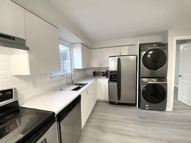 For Lease 77 Roseneath Crescent Unit# Upper, Kitchener, Ontario