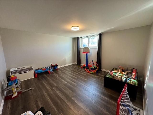For Lease 784 COMSTOCK Crescent, Brockville, Ontario