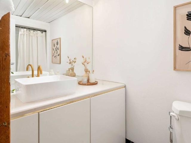 For Lease 781 King Street Unit# 508, Toronto, Ontario