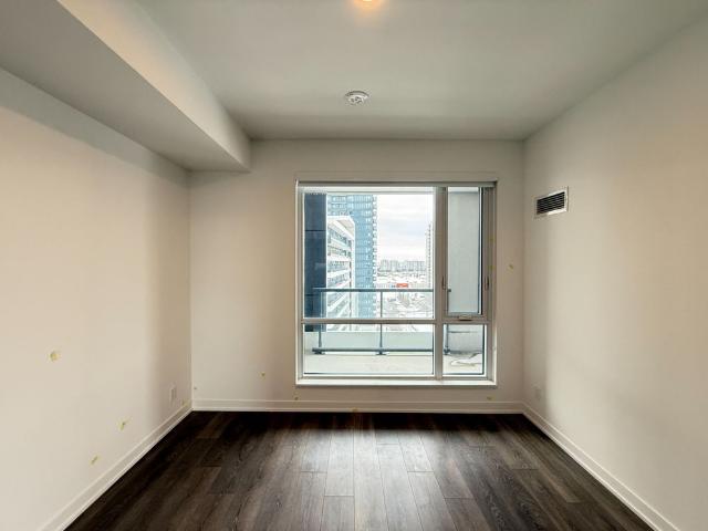 For Lease 7950 Bathurst Street Unit# 1121, Vaughan, Ontario