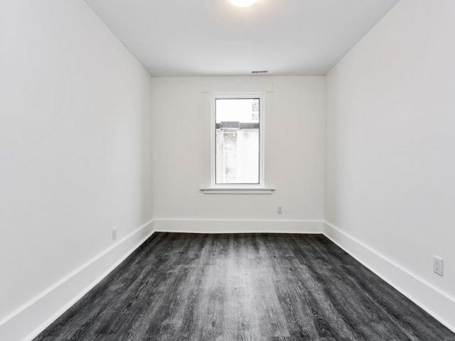 For Lease 790 Bronson Avenue, Dows Lake Civic Hospital and Area, Ontario