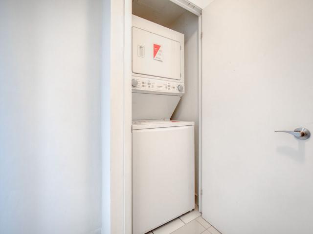 For Lease 800 Lawrence Avenue Unit# 2013, Toronto, Ontario