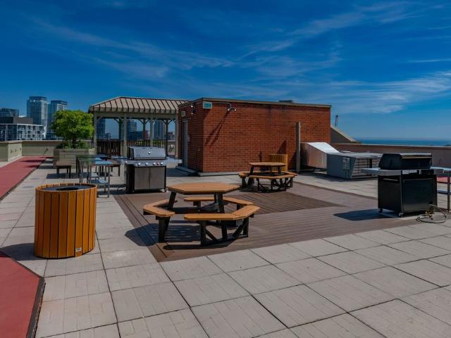 For Lease 801 King Street Unit# 1108, Toronto, Ontario
