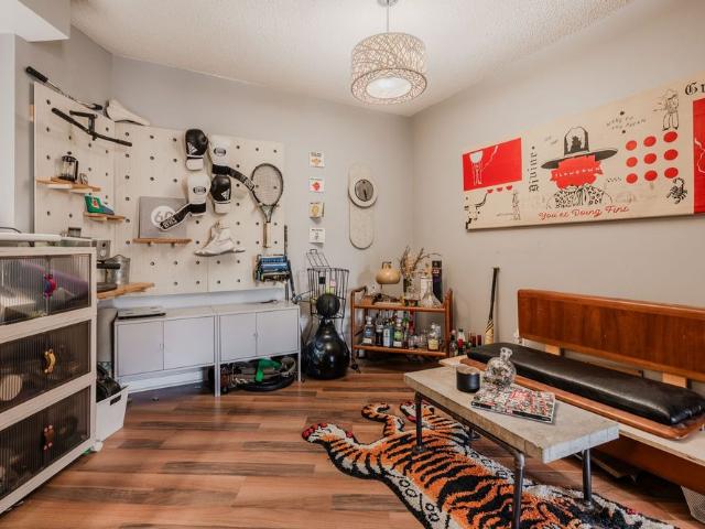 For Lease 801 King Street Unit# 501, Toronto, Ontario