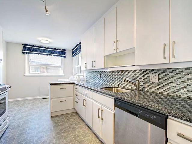 For Lease 80 Alamosa Drive Unit# Upper, Toronto, Ontario