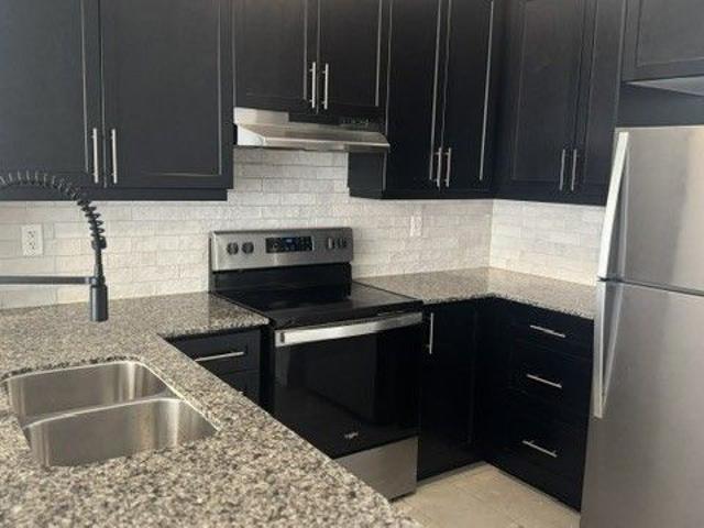 For Lease 80 Keppel Circle, Brampton, Ontario