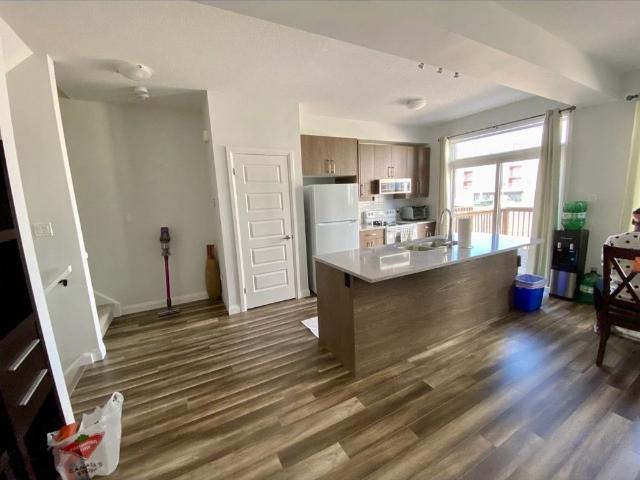 For Lease 819 Kleinburg Drive Unit# 46, London North, Ontario