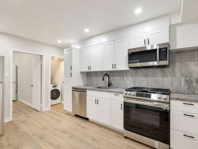 For Lease 81 Palmerston Avenue Unit# Main, Toronto, Ontario
