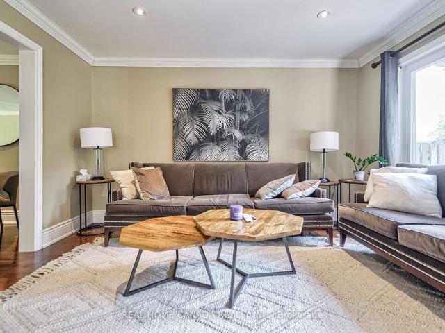 For Lease 82 Arkendo Drive, Oakville, Ontario