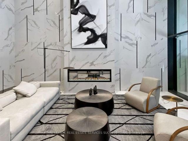 For Lease 82 Dalhousie Bedroom 2 Street Unit# 3707, Toronto, Ontario
