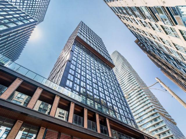 For Lease 82 Dalhousie Street Unit# 3002, Toronto, Ontario