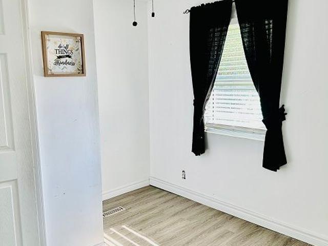 For Lease 82 Patterson Road, Barrie, Ontario