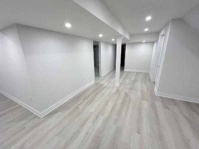 For Lease 82 Puccini Drive, Richmond Hill, Ontario
