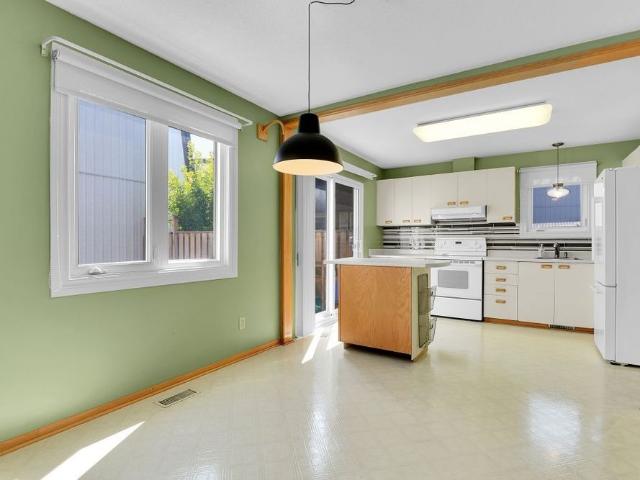 For Lease 837 Eastvale Drive Unit# 110, Beacon Hill North South and Area, Ontario