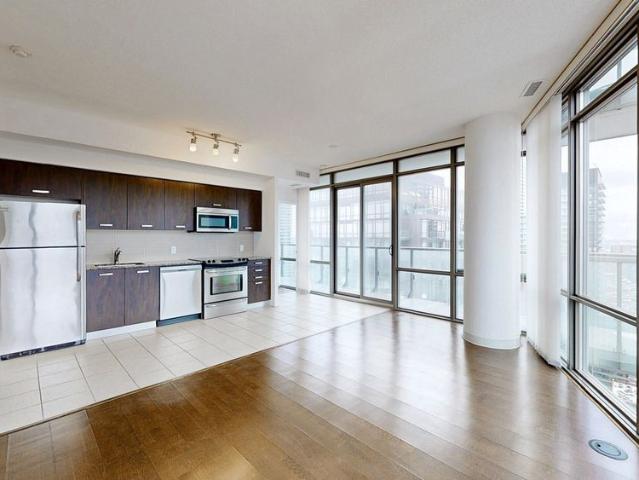 For Lease 832 Bay Street Unit# 3208, Toronto, Ontario