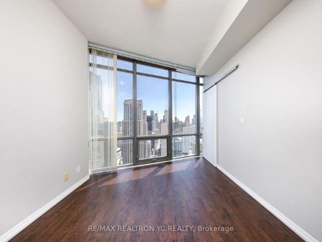 For Lease 832 Bay Street Unit# 3510, Toronto, Ontario
