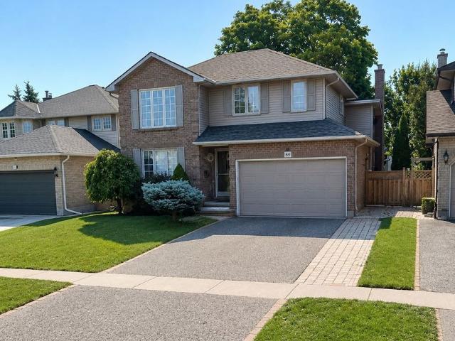 For Lease 833 Sundance Circle, Oshawa, Ontario