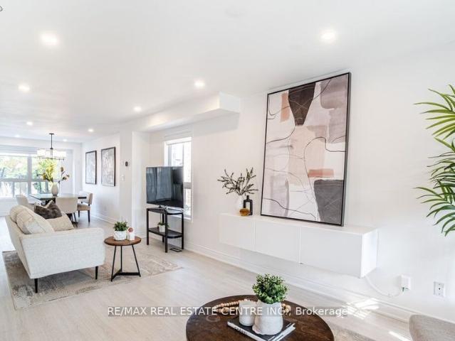 For Lease 83 Convoy Crescent Unit# Upper, Vaughan, Ontario