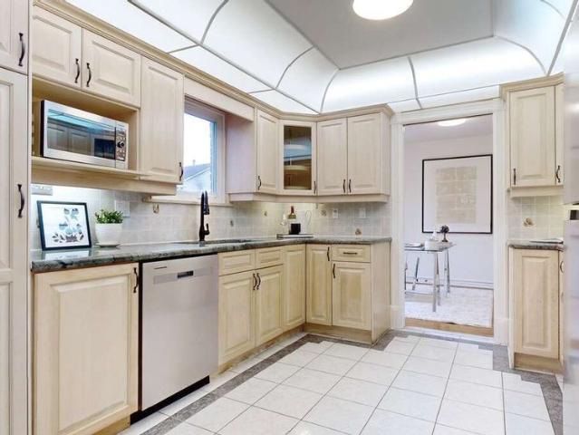For Lease 855 Queen Street Unit# 1, Mississauga, Ontario