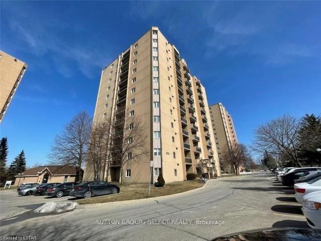 For Lease 858 Commissioners Road Unit# 905, London South, Ontario