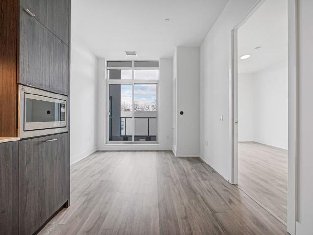 For Lease 858 Dupont Street Unit# 637, Toronto, Ontario