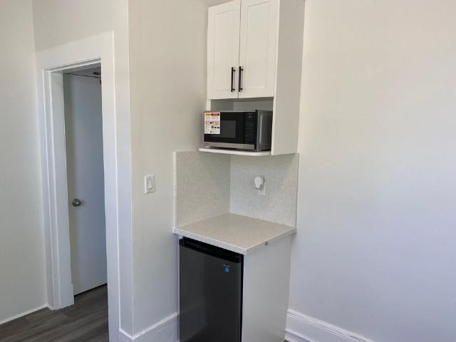 For Lease 859 Dundas Street Unit# 9, Whitby, Ontario