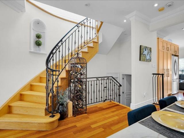 For Lease 85 Bedford Park Avenue, Toronto, Ontario