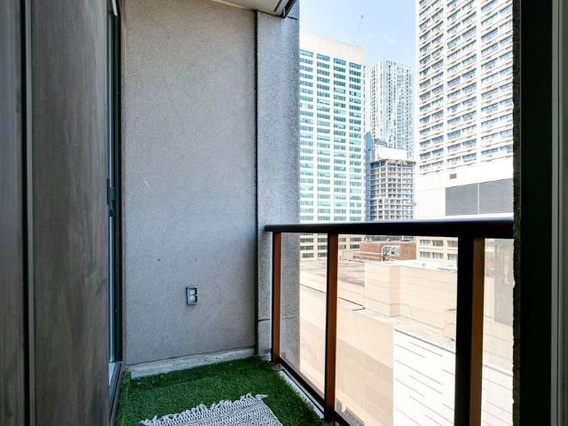 For Lease 85 Bloor Street Unit# 1503, Toronto, Ontario
