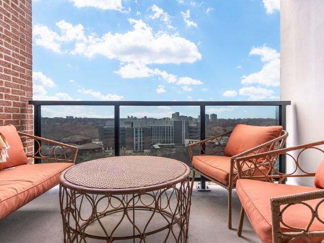 For Lease 85 Emmett Avenue Unit# 2008, Toronto, Ontario
