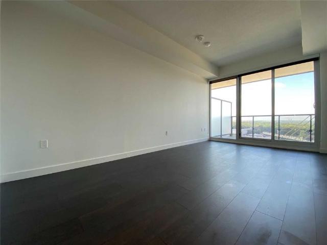For Lease 85 Mcmahon Drive Unit# 1811, Toronto, Ontario
