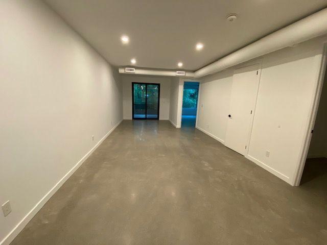 For Lease 862 Pape Avenue Unit# 5, Toronto, Ontario