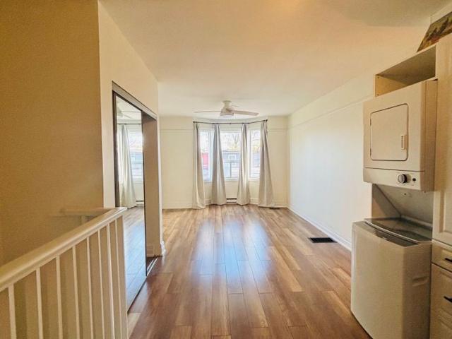 For Lease 86 Carlaw Avenue, Toronto, Ontario