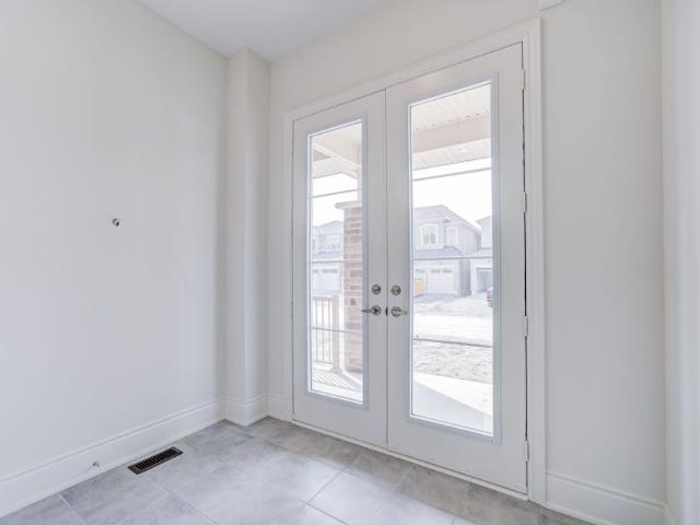 For Lease 86 Big Willow Crescent, Richmond Hill, Ontario
