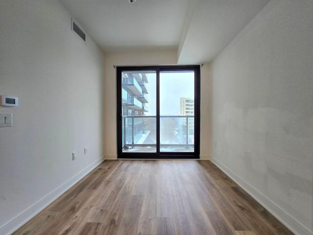 For Lease 86 DUNDAS Street Unit# 401, Mississauga, Ontario