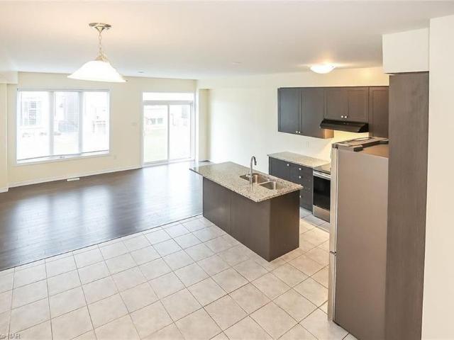 For Lease 8791 SOURGUM Avenue, Niagara Falls, Ontario