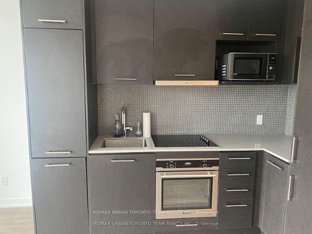 For Lease 87 Peter Street Unit# 3303, Toronto, Ontario