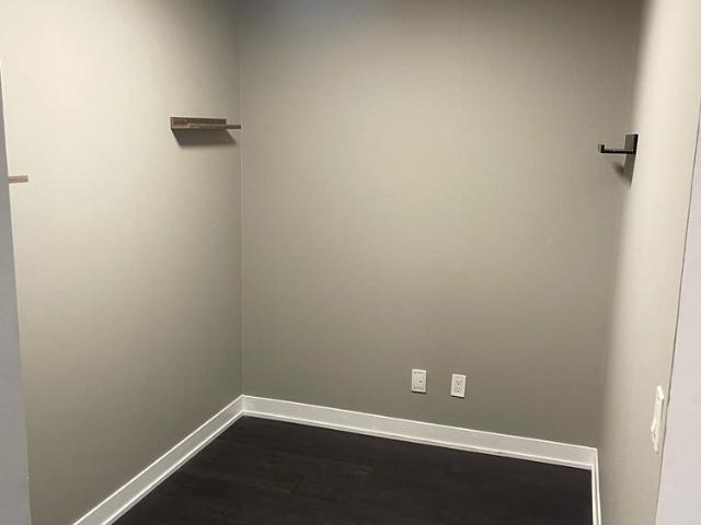 For Lease 87 Peter Street Unit# 812, Toronto, Ontario