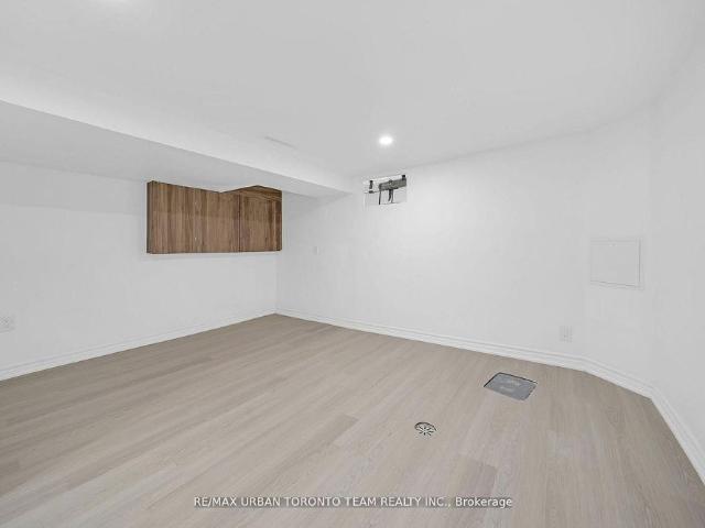For Lease 880 Dundas Street Unit# Main, Toronto, Ontario