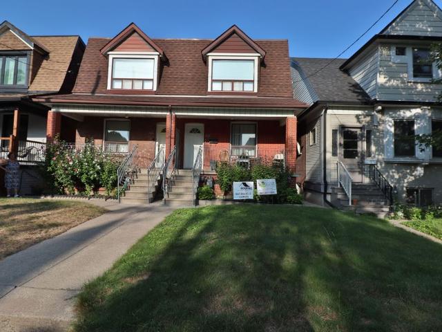 For Lease 881 Lansdowne Avenue Unit# 2ND FLR, Toronto, Ontario