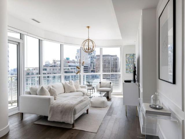 For Lease 88 Cumberland Street Unit# 1902, Toronto, Ontario