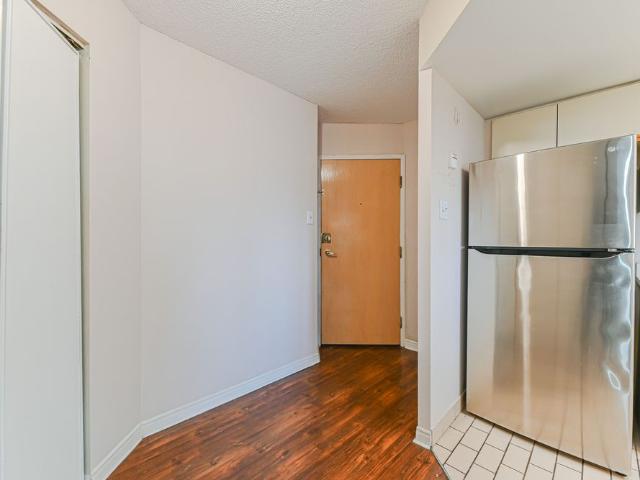 For Lease 88 Alton Towers Circle Unit# 703, Toronto, Ontario