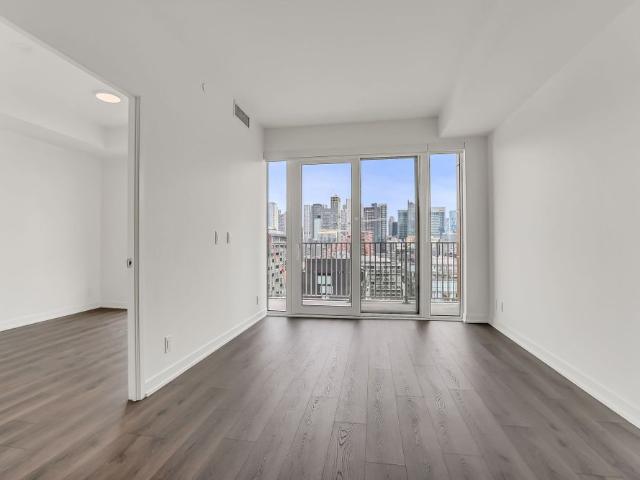 For Lease 88 Bathurst Street Unit# 1107, Toronto, Ontario