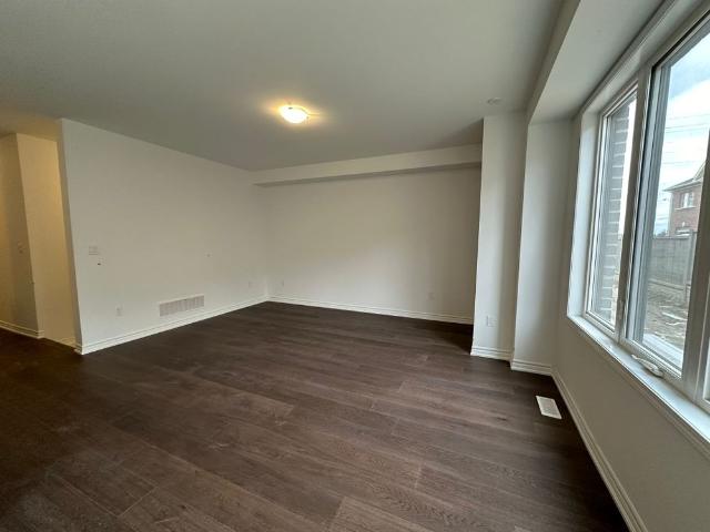 For Lease 88 Keppel Circle Unit# Upper, Brampton, Ontario