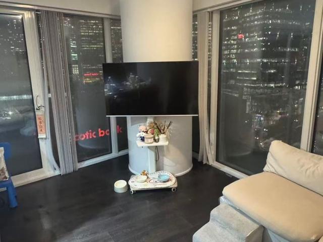 For Lease 88 harbour Street Unit# 1604, Toronto, Ontario