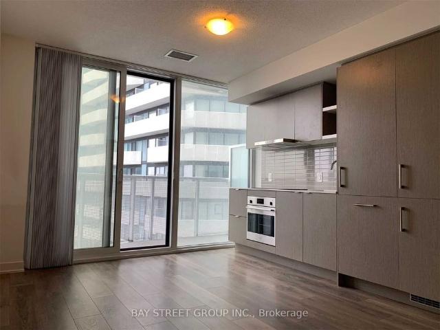 For Lease 88 Harbour Street Unit# 2011, Toronto, Ontario