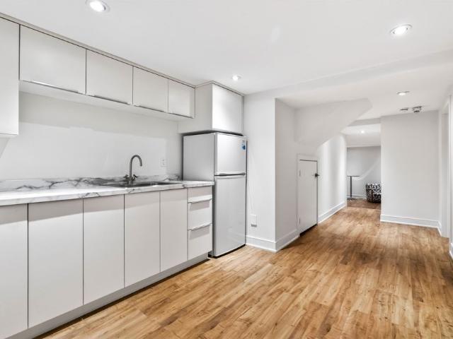 For Lease 88 South Kingsway Way, Toronto, Ontario