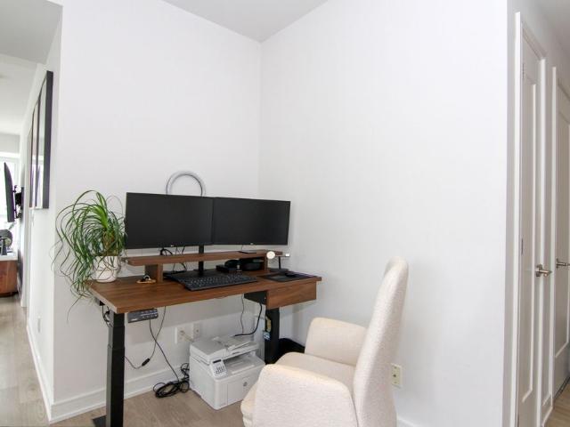 For Lease 88 Scott Street Unit# 1809, Toronto, Ontario